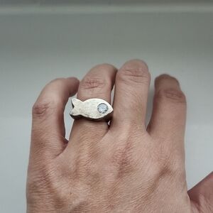 Sterling Silver Fish Ring with Clear Stone. Hilary Druxman Made In Canada